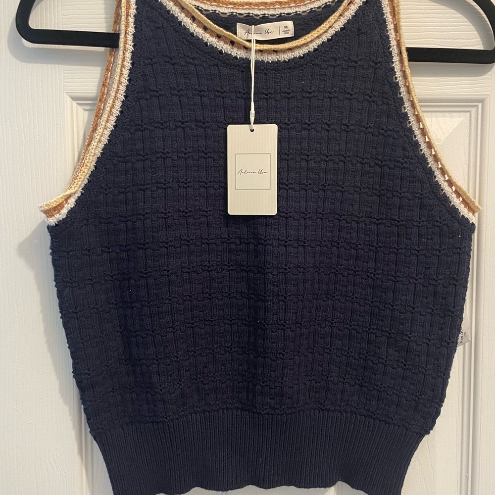 Navy Blue Sleeveless Knit Top - Picture 2 of 2